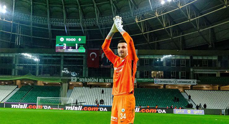 TARAFTARLAR NEDEN ÇİLEDEN ÇIKTI ?