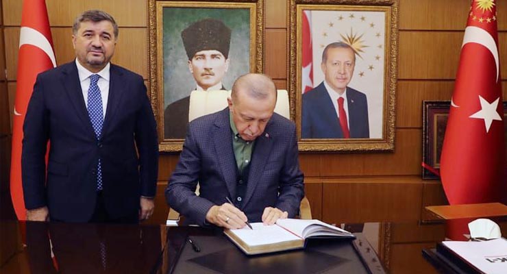 ‘Tarihi anlar taçlandırılmıştır’