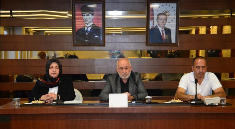 Şebinkarahisar Belediye Başkanlığına Ömer Şentürk seçildi
