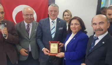 GÖRELE’DE ÖMER GEMİCİ YENİDEN BAŞKAN