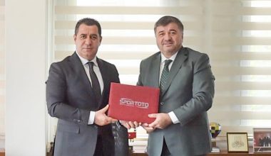 ŞENLİKOĞLU’NDAN 3 MÜJDE BİRDEN …
