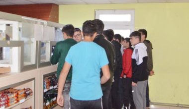 Öğrencilere Çay-Tost İkramına Devam