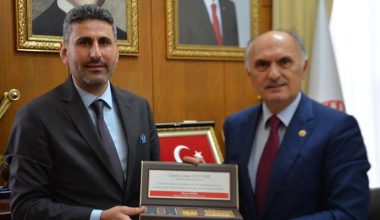 AYDIN’DAN ANKARA’DA ÖZTÜRK İLE DOĞALGAZ GÖRÜŞMESİ