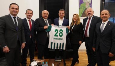 İMAMOĞLU GİRESUN’A SELAM GÖNDERDİ
