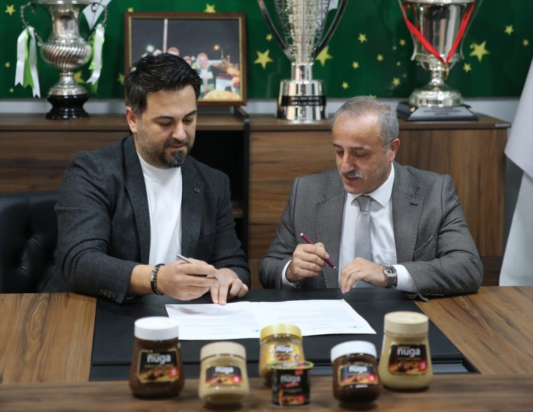 Giresunspor ile FİSKOBİRLİK arasında sponsorluk anlaşması imzalandı