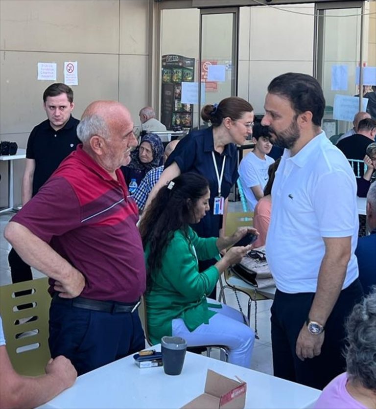 Giresun Sağlık Müdürü Bulut, Giresun Eğitim ve Araştırma Hastanesi'ni ziyaret etti