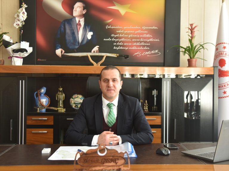 Görele Kaymakamlığına atanan Genç, görevine başladı
