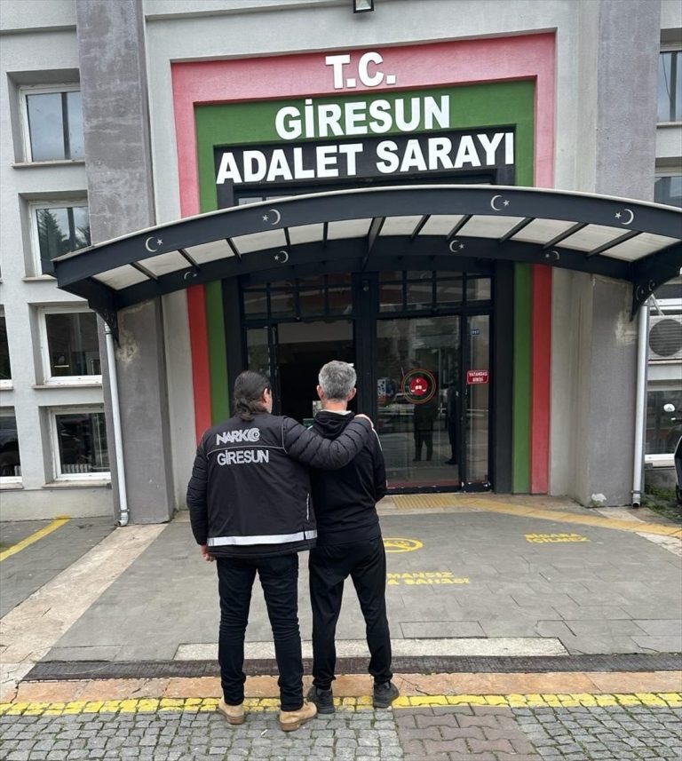Giresun'da üzerinde uyuşturucu ele geçirilen zanlı tutuklandı