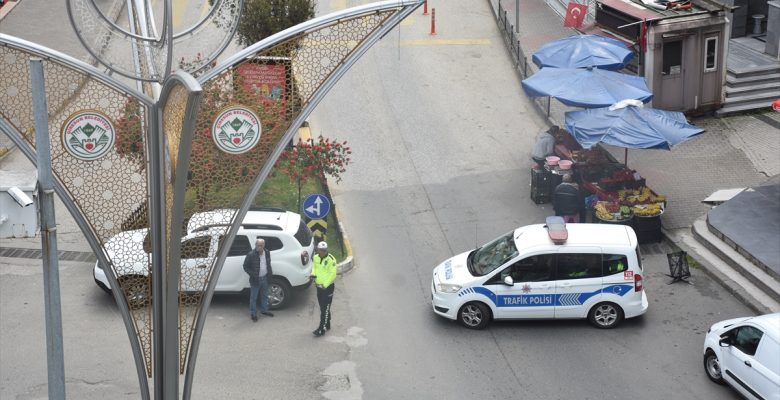 Giresun'da şüpheli çantadan kıyafet çıktı