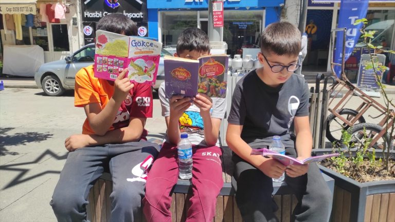 Yağlıdere'de kitap okuma etkinliği düzenlendi