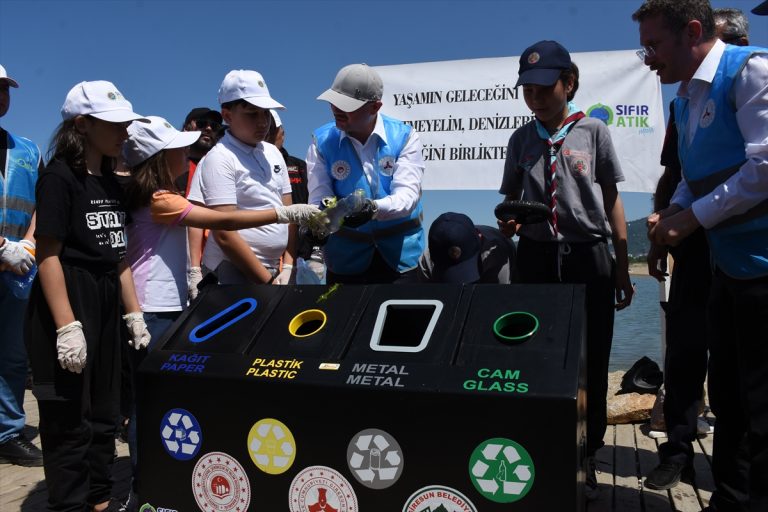 Giresun'da “Türkiye Çevre Hastası” dolayısıyla çevre temizliği etkinliği gerçekleştirildi