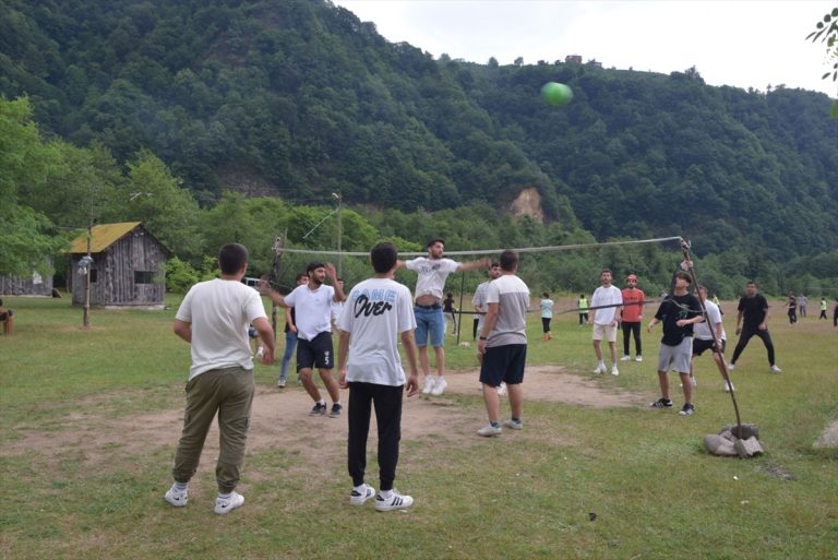 Giresun'da yüksekokul öğrencilerine yönelik piknik düzenlendi