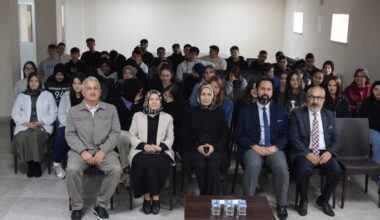 Espiye Şehit Murat Şahin Anadolu Proje İmam Hatip Lisesinde program düzenlendi