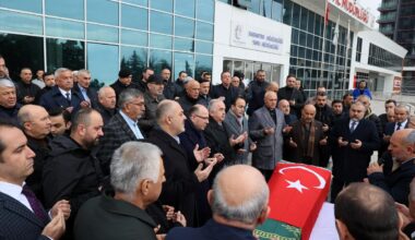 Trafik kazası sonrası tedavi gördüğü hastanede yaşamını yitiren Urtaç toprağa verildi