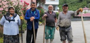 AHMET ÖNER TOSUN’DAN MUHTAR CANTÜRK VE KÖY SAKİNLERİNE TEBRİK