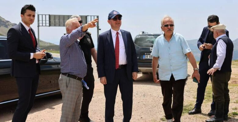 VALİ SERDENGEÇTİ, EĞRİBEL’DE HALK İLE BULUŞTU