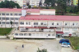 DİŞ FAKÜLTESİ DAHA NE KADAR ESKİ BİNAYA MAHKUM EDİLECEK?