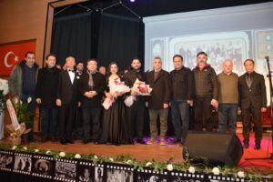 Öğretmenler Korosu’nun Yeşilçam Esintili konseri göz kamaştırdı