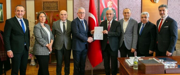 GRÜ İLE TEB İMZALADI