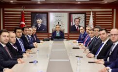 VALİ MUSTAFA KOÇ GÖREVİNE BAŞLADI