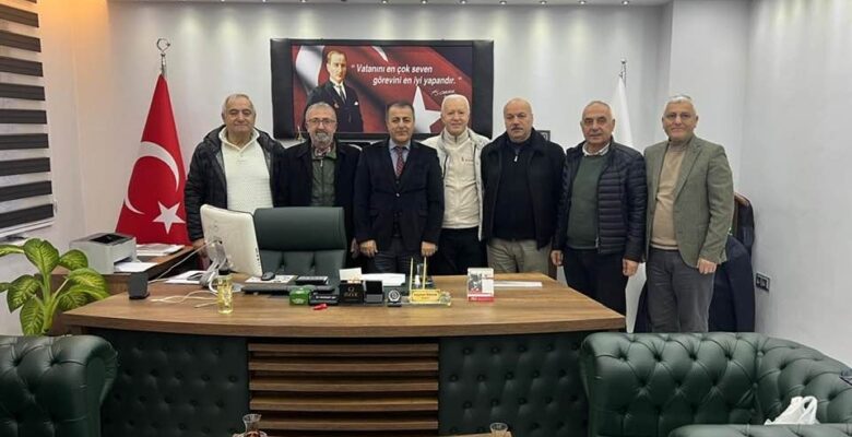 ÖZKAN’A TEBRİK ZİYARETLERİ DEVAM EDİYOR ÖZKAN’A TEBRİK ZİYARETLERİ DEVAM EDİYOR