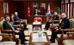 VALİ KOÇ’A ZİYARETÇİ AKINI