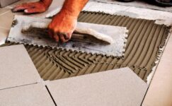 Islak Zeminlerde En İyi Yapışma Nasıl Sağlanır?