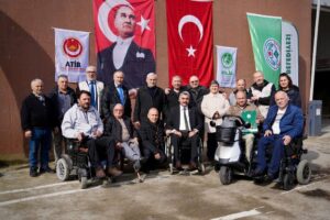 Avrupa’dan gelen heyete plaket