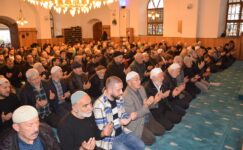 DEPREM ŞEHİTLERİ UNUTULMADI