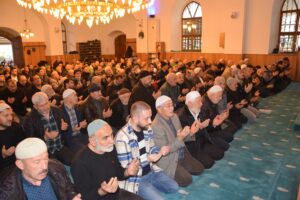 DEPREM ŞEHİTLERİ UNUTULMADI