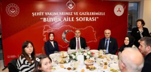 VALİ KOÇ İLK İFTARI ŞEHİT YAKINLARI VE GAZİLERLE AÇTI