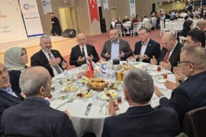 HASAN TURAN;” STK’LARLA YOL YÜRÜMEKTEN GURUR DUYUYORUM”