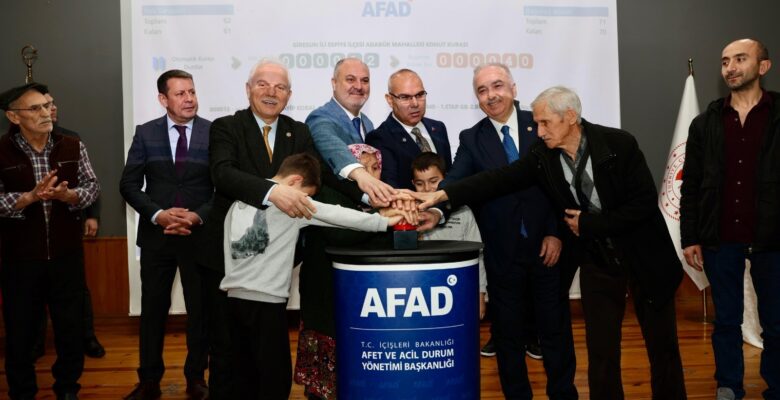 ESPİYE’DE KONUTLAR TESLİM EDİLDİ ESPİYE’DE KONUTLAR TESLİM EDİLDİ