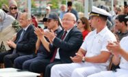 REŞAT NURİ ÖZDEMİR ÖĞRENCİLERİ KUTLADI REŞAT NURİ ÖZDEMİR ÖĞRENCİLERİ KUTLADI