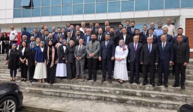 AK PARTİ’DE YENİ YÜZLER