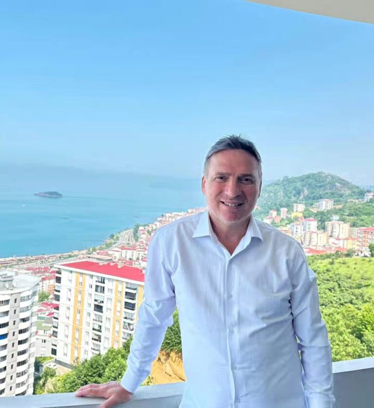 CENGER: ÇAKIRMELİKOĞLU’NU ELEŞTİRELİM AMA HAKKINI DA VERELİM